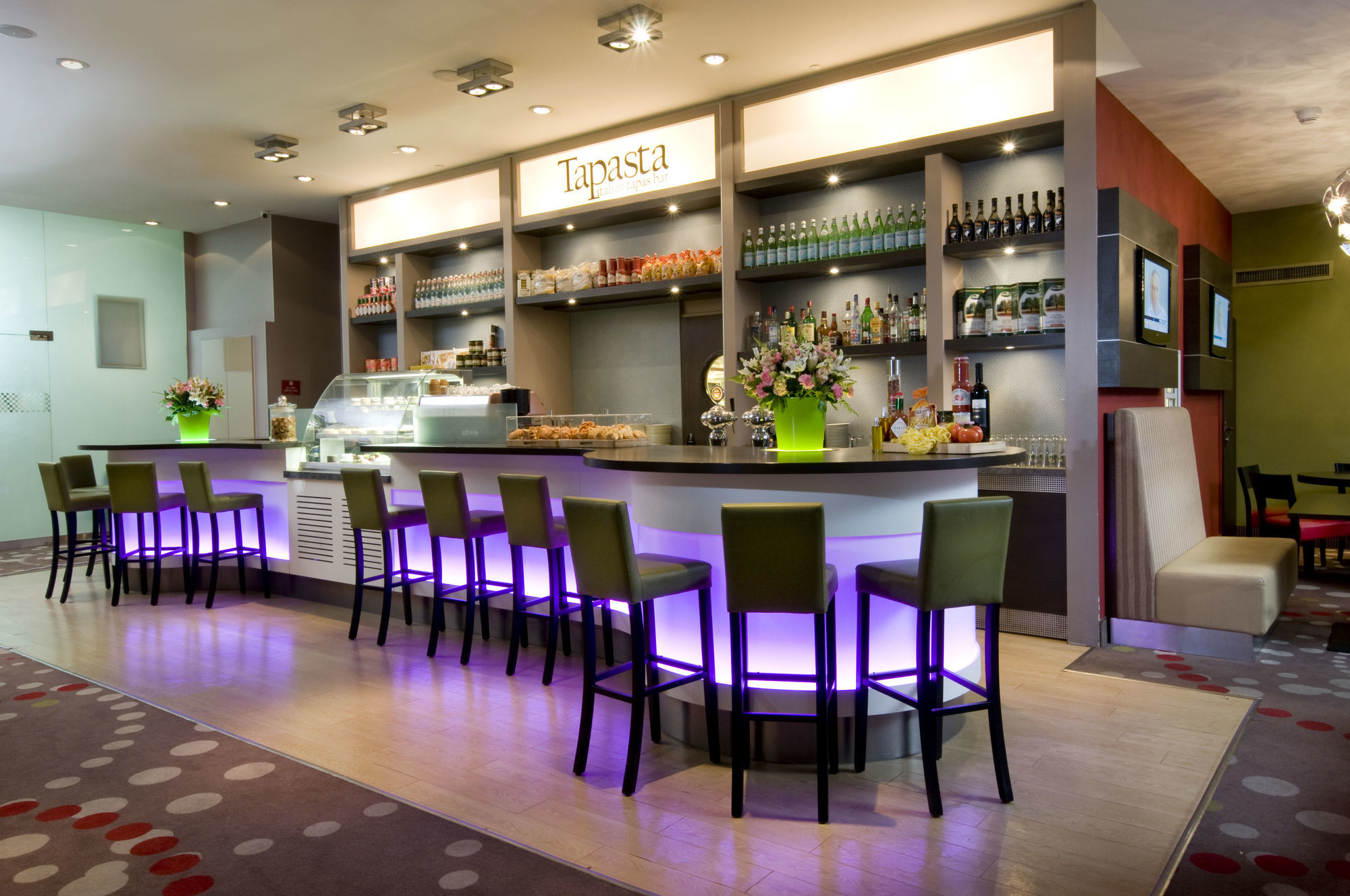 Leonardo City Tower Hotel Tel Aviv Giv'atayim Εξωτερικό φωτογραφία Bar