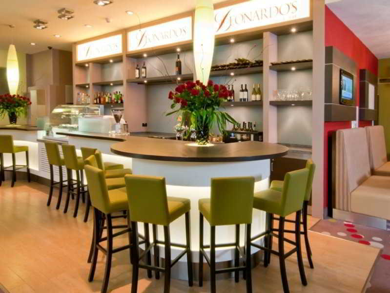 Leonardo City Tower Hotel Tel Aviv Giv'atayim Εξωτερικό φωτογραφία Bar