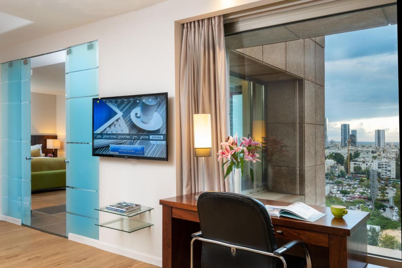 Leonardo City Tower Hotel Tel Aviv Giv'atayim Εξωτερικό φωτογραφία Suite